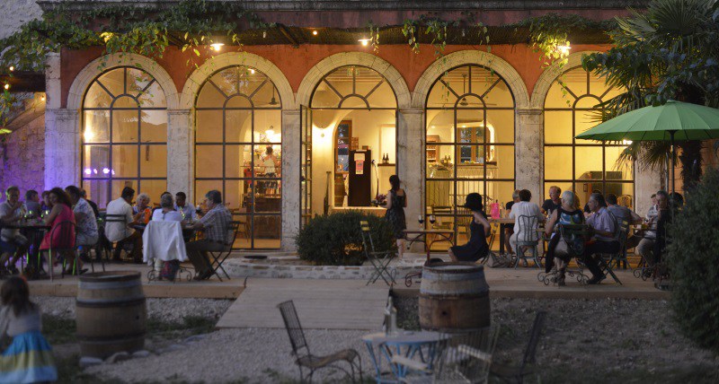 Bar à Vin Domaine Le Grand Jardin 