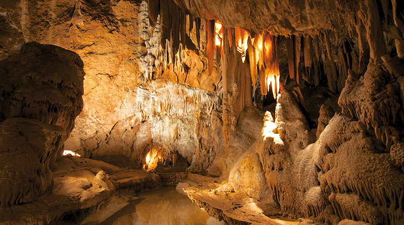 grotte de la madeleine