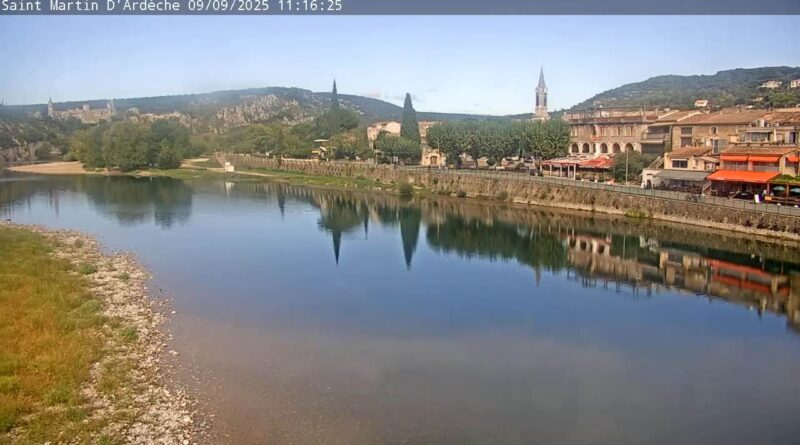 webcam des Gorges de l'Ardèche et du village de Saint Martin d'Ardèche